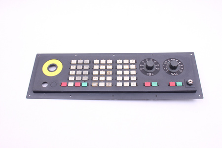 6FC5203-0AD10-0AA0 SIEMENS SINUMERIK FM NC/810D/810DE/840D/840DE VERSION K CLAVIER