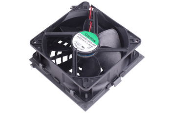 6SE6400-7AA00-0AR1 SIEMENS MICROMASTER 420/430/440 24V VENTILATEUR