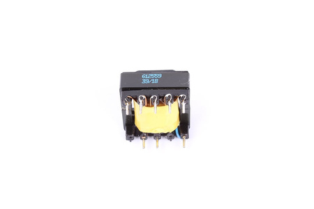 AV612559 TRANSFORMATEUR