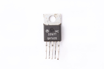 MC33167 MOTOROLA 33167T