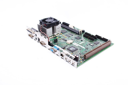 IE-0002TR-12414-11T-1492 DELL CARTE MERE