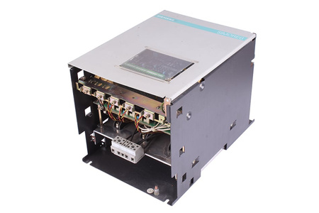 6RA2318-6DV61-0 SIEMENS D420/30 MREQ-GEG6V6B81-4A SIMOREG