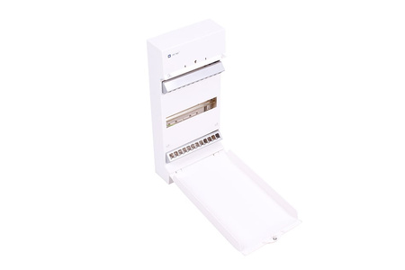 178E6050 SCHNEIDER ELECTRIC IP20 UF150-18 TABLEAU ÉLECTRIQUE