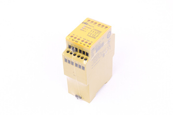 PNOZ X4 230VAC 3N/O 1N/C PILZ 774738 RELAIS DE SÉCURITÉ