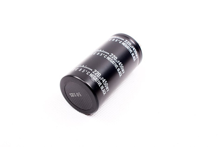 CONDENSATEUR 220UF 450V NICHICON
