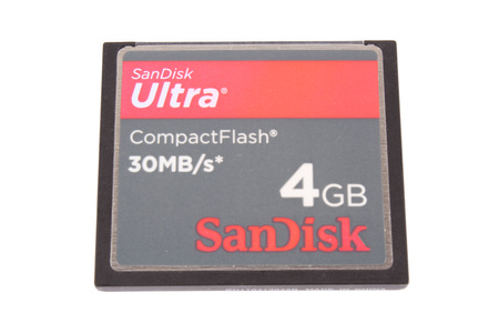 BH110413942B SANDISK 4GB